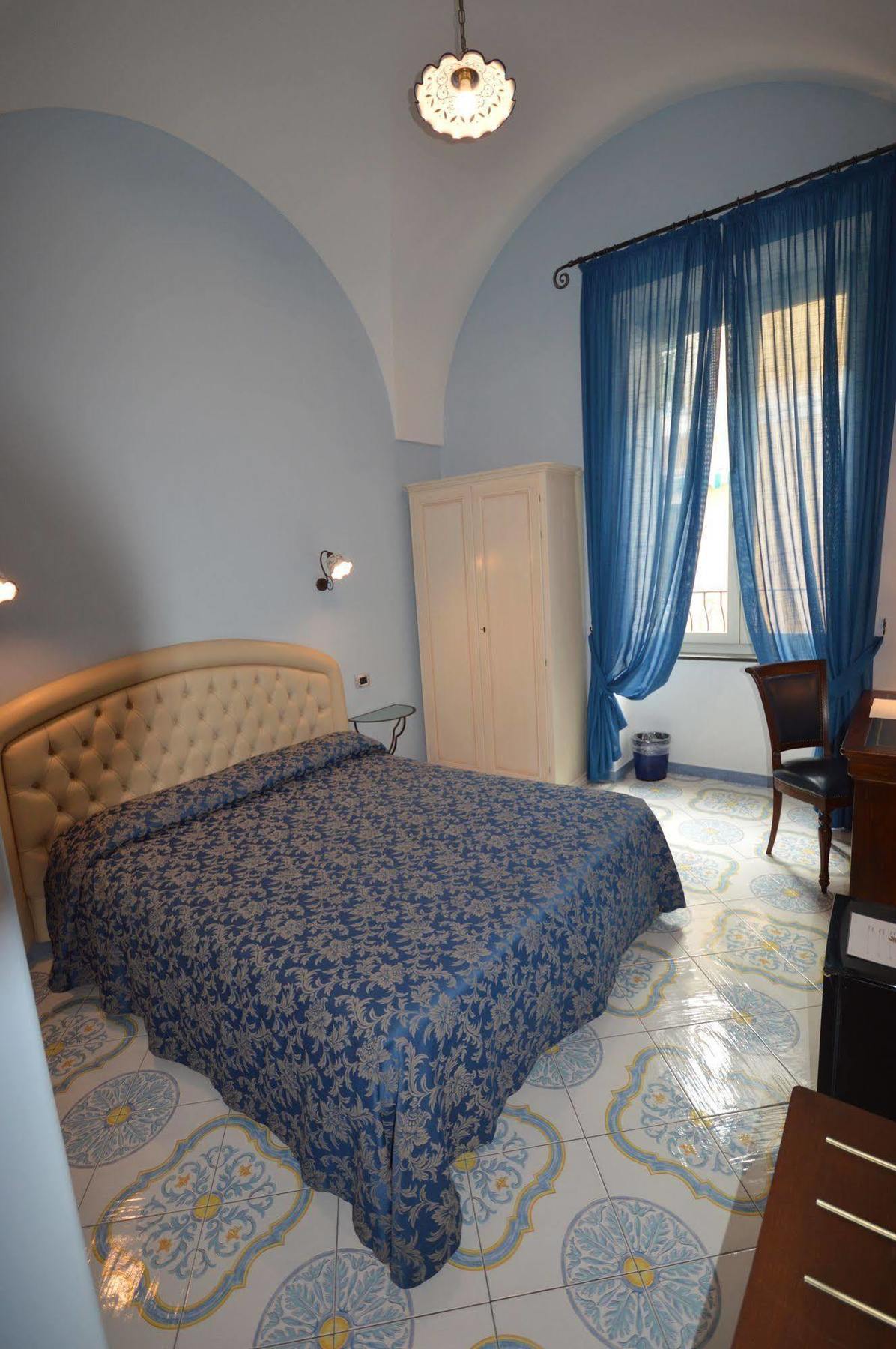 B&B Palazzo Pisani Amalfi Eksteriør bilde