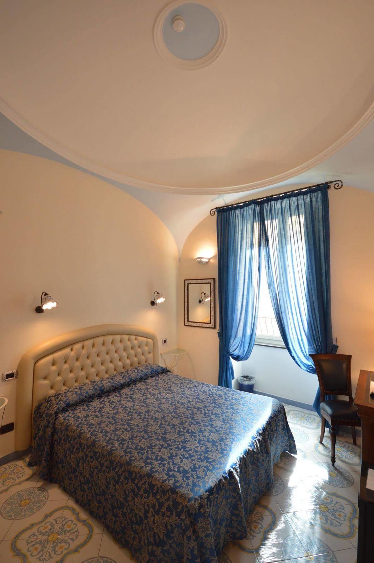 B&B Palazzo Pisani Amalfi Eksteriør bilde